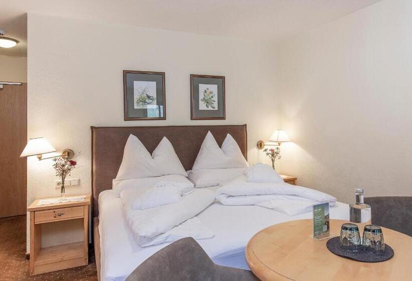 스탠다드 룸, Hubertus