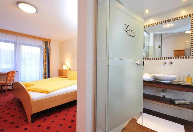 اتاق استاندارد یک نفره, Lamtana