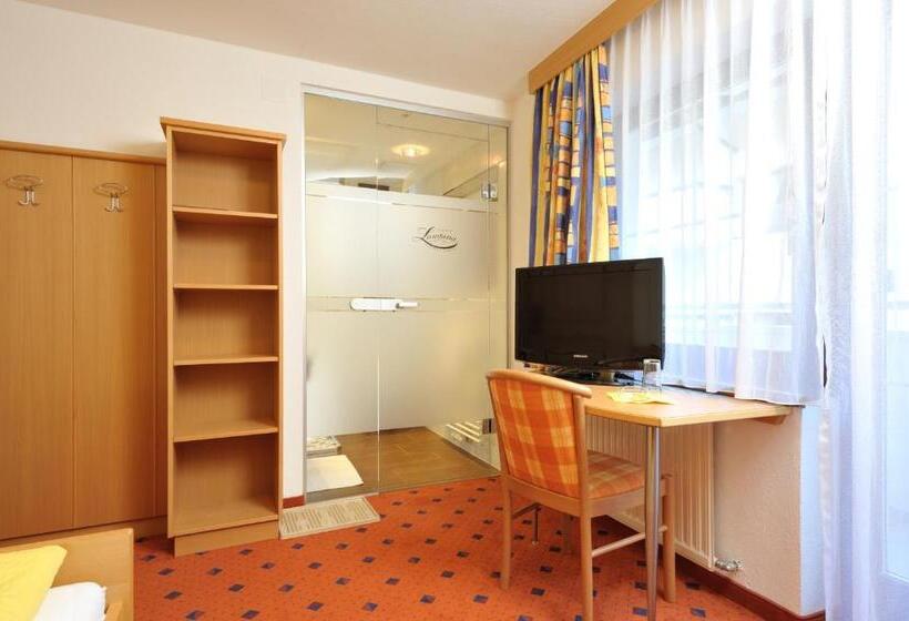 חדר סטנדרט יחיד, Lamtana