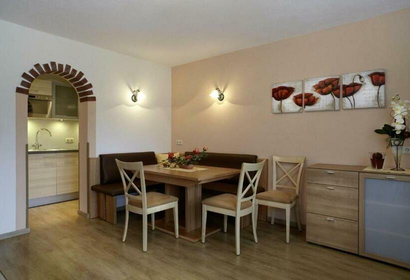 Апартаменты 1 Спальня с Балконом, Pension Bartlhof