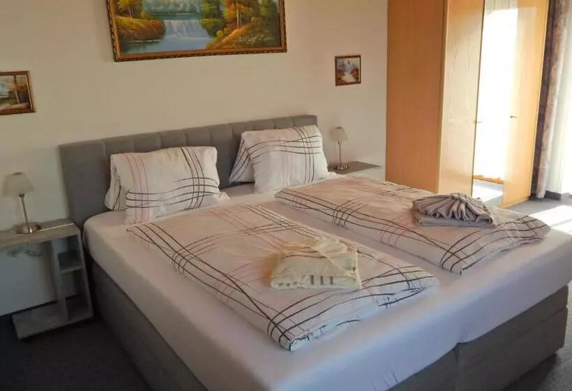 バルコニー付きスタンダードルーム, Pension Ferienwohnung Rotar