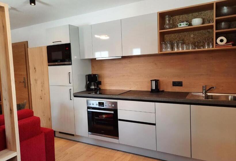 شقة غرفة نوم واحدة مزودة بشُرفة, Rosenhof  Premium Apartments & Erlebnisbauernhof