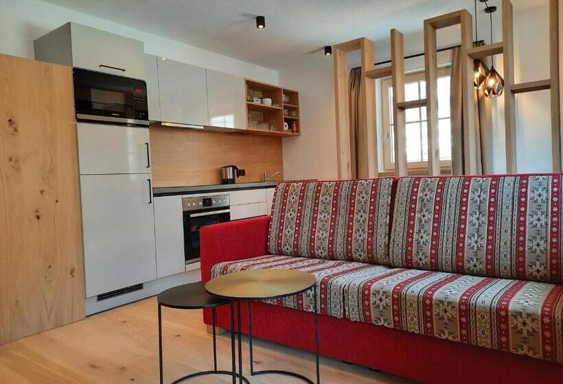 شقة غرفة نوم واحدة مزودة بشُرفة, Rosenhof  Premium Apartments & Erlebnisbauernhof