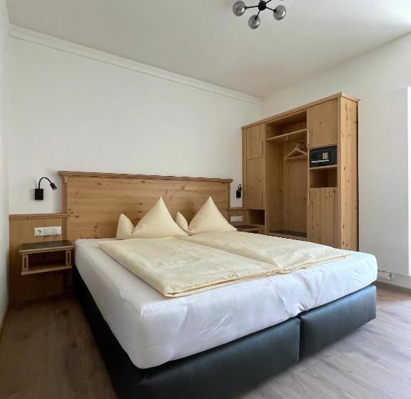 디럭스 스위트, & Suites Glück Auf