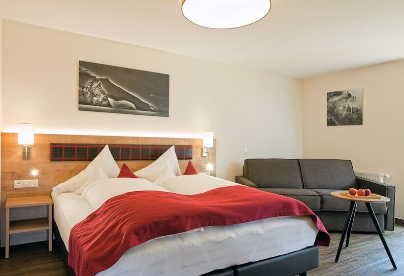 סוויטה, Truyenhof