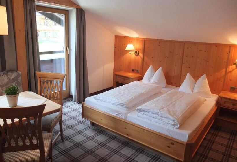 Family Suite, Zur Post