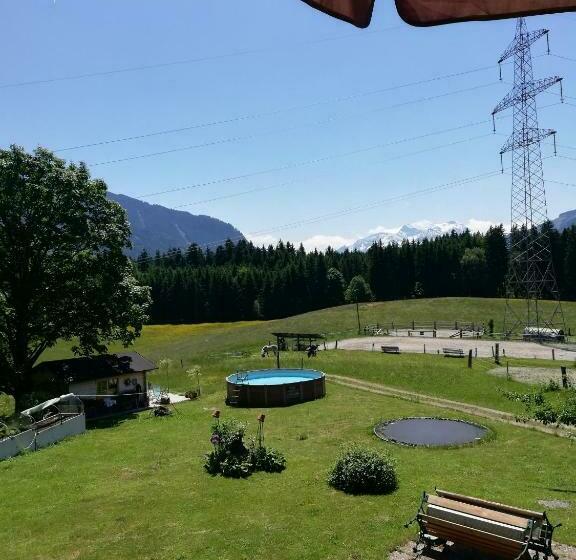 غرفة قياسية مزوَّدة بشُرفة, Oberstockinghof