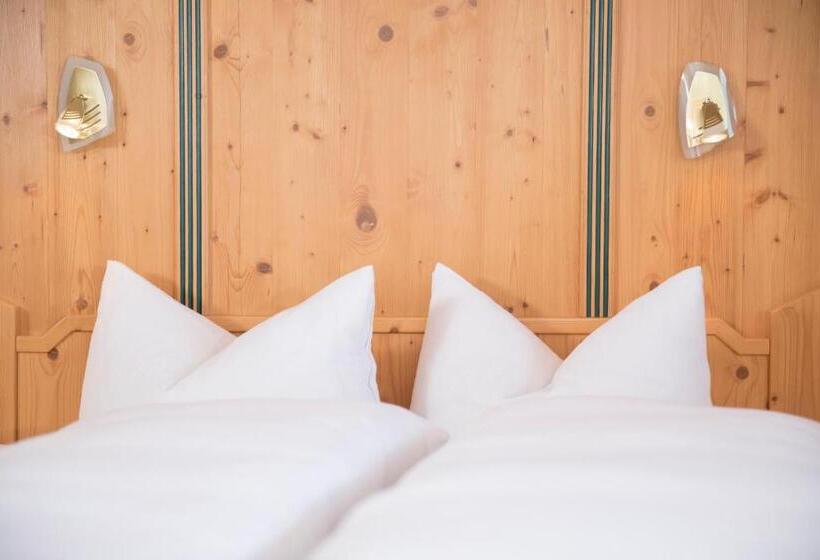 Семейный Номер Deluxe, & Alpengasthof Pinzgerhof