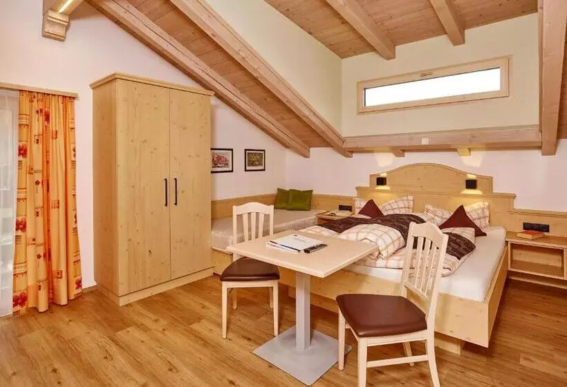 اتاق استاندارد با بالکن, Gästehaus Renate
