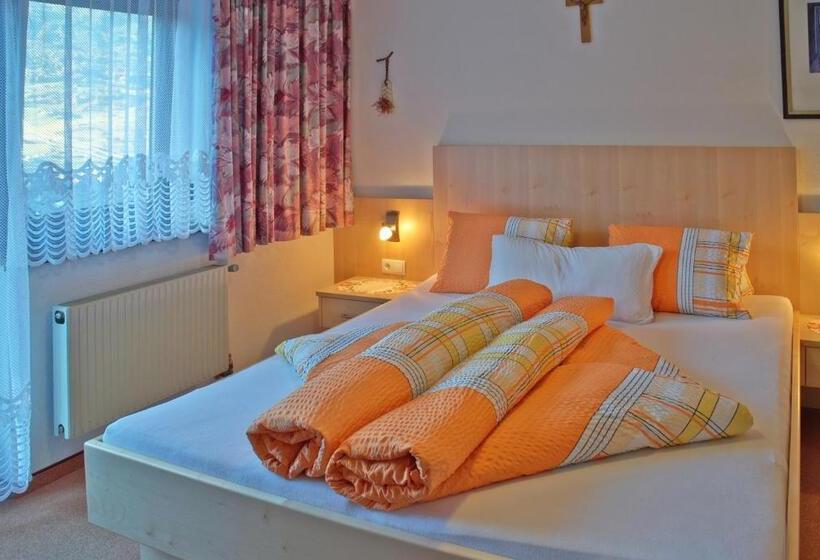 شقة غرفة واحدة, Gästehaus Resi