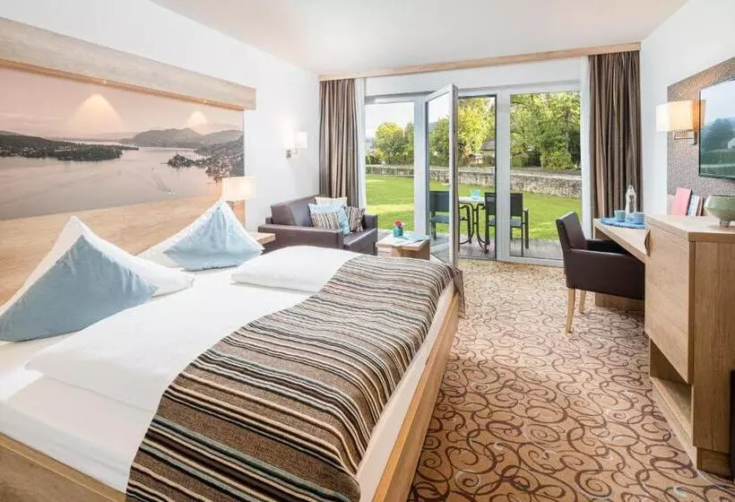 バルコニー付きスーペリアルーム, Seehotel Das Jo