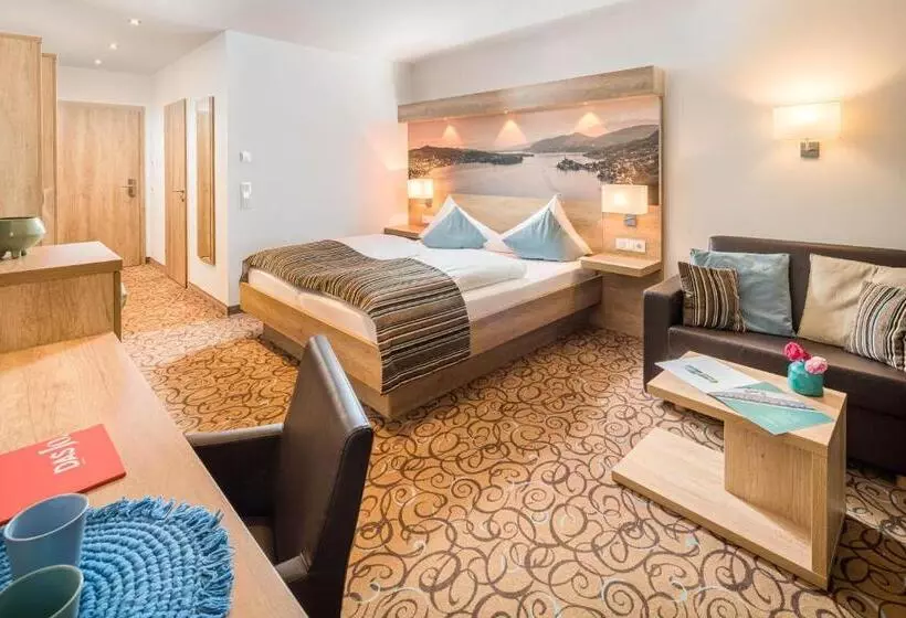 バルコニー付きスーペリアルーム, Seehotel Das Jo