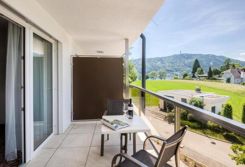 اتاق خانوادگی, Seehotel Das Jo