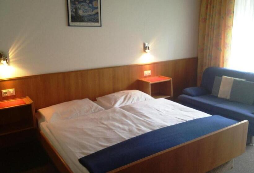 Chambre Standard, Pension & Appartement Fortin