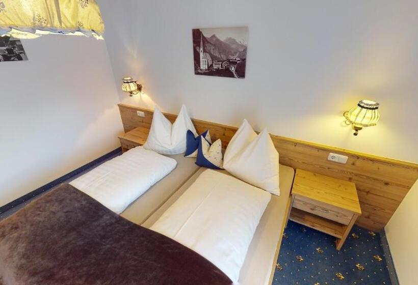 Camera Standard, Pension Lagler