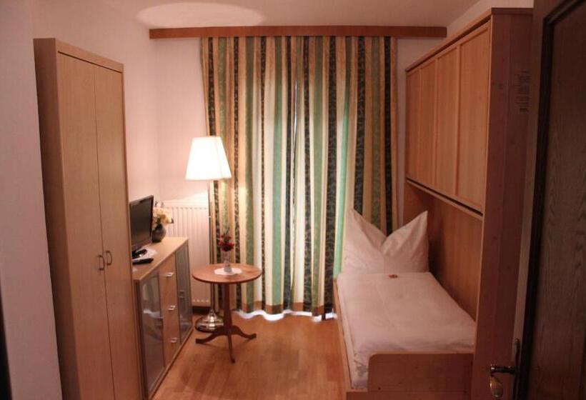 חדר סטנדרט נוף לגינה, Pension Wolfgangsee