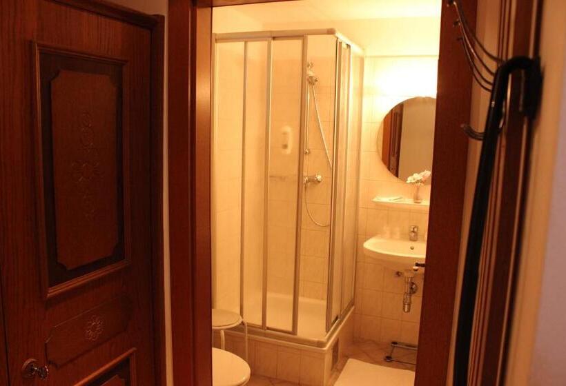 Номер Стандарт, Pension Wolfgangsee