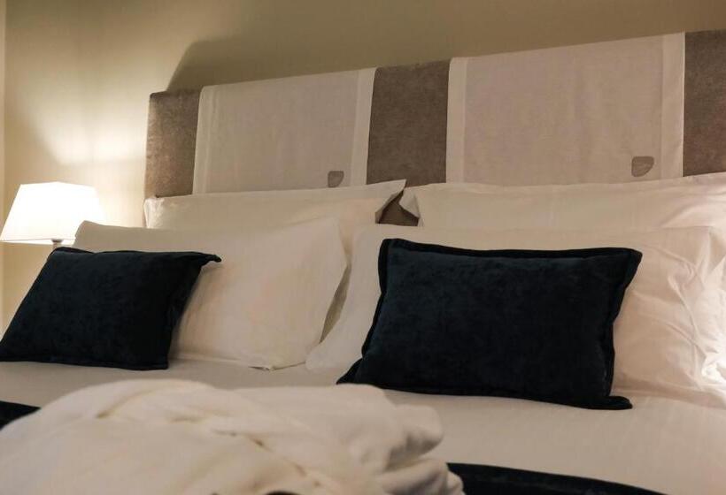 Трехместный Superior Вид на Море, Bellevue Hotel & Resort