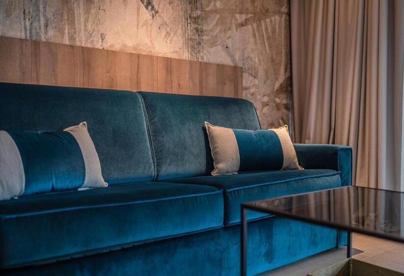 디럭스 스위트, Bellevue Hotel & Resort