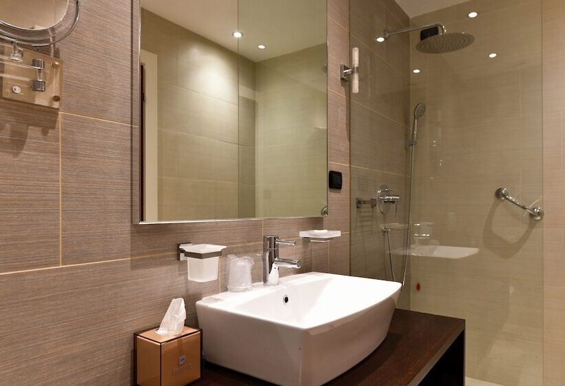 Номер Стандарт Трехместный, Bellevue Hotel & Resort