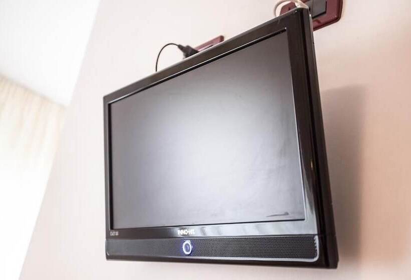 חדר סטנדרט לשלושה, Club Hotel Zodiaco