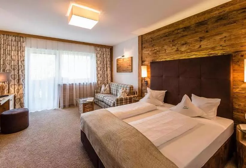 バルコニー付きスタンダードルーム, Dolcevita Hotel Jagdhof