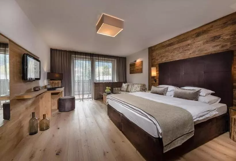 バルコニー付きスタンダードルーム, Dolcevita Hotel Jagdhof