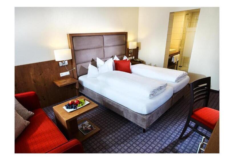 コンフォートルーム, Arzlerhof