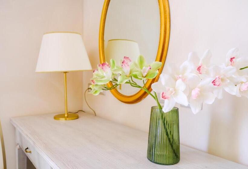 Номер Стандарт, Baglio Di Scopello