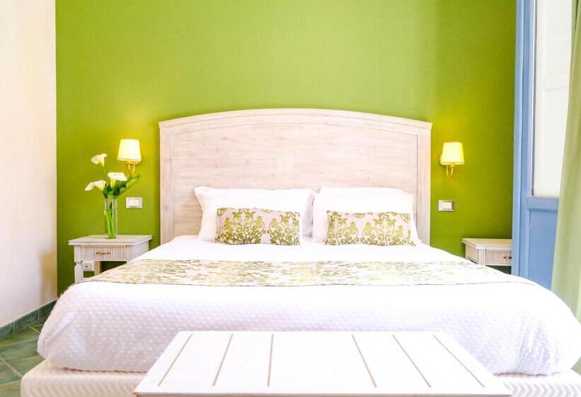 스탠다드 트리플 룸, Baglio Di Scopello