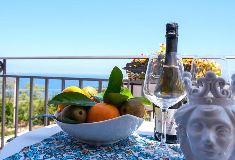 Номер Стандарт Вид на Море с Балконом, Baglio Di Scopello