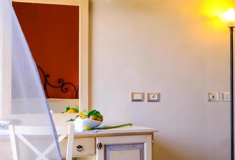 디럭스 룸 측면 바다 전망, Baglio Di Scopello