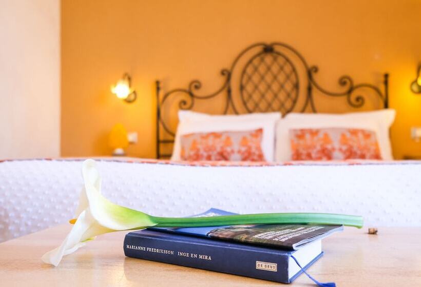 Номер Стандарт Вид на Море с Балконом, Baglio Di Scopello