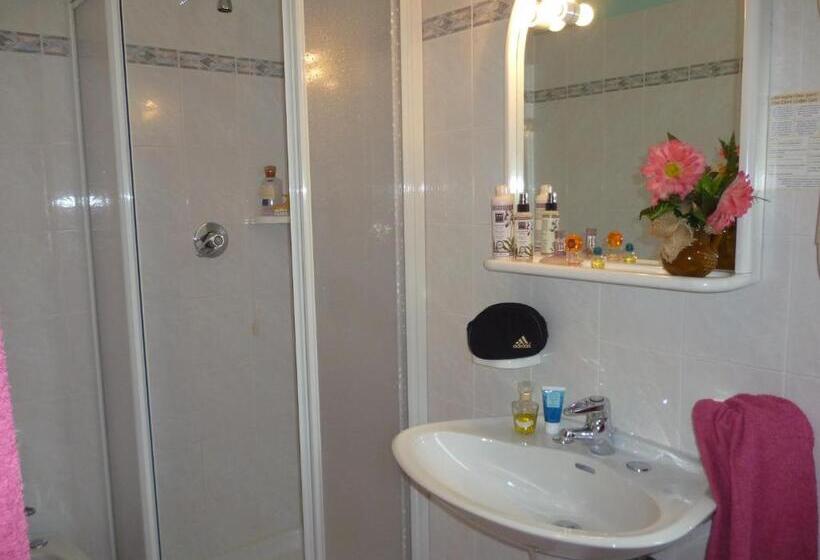 غرفة قياسية ثلاثية, Cima D'oro