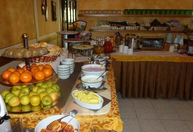 غرفة قياسية ثلاثية, Cima D'oro