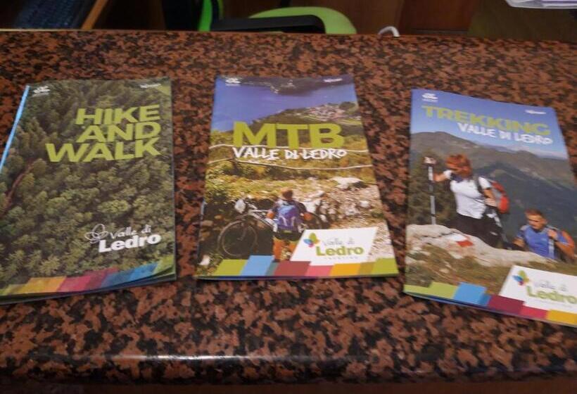 غرفة قياسية رباعية, Cima D'oro