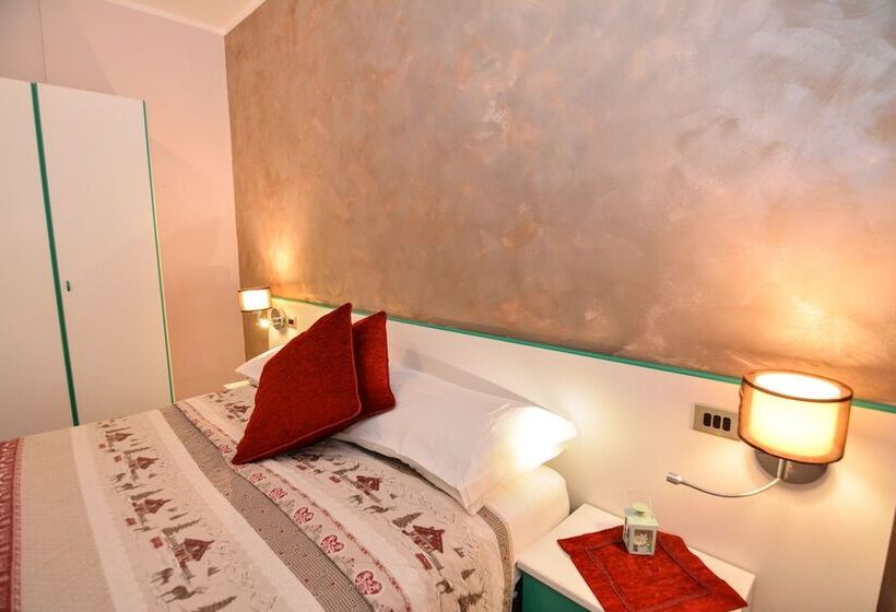 غرفة قياسية ثلاثية, Cima D'oro