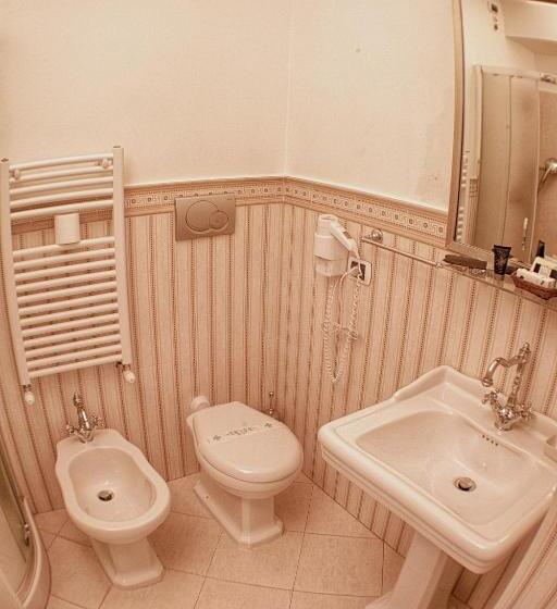 اتاق استاندارد, Domus Real Cardello