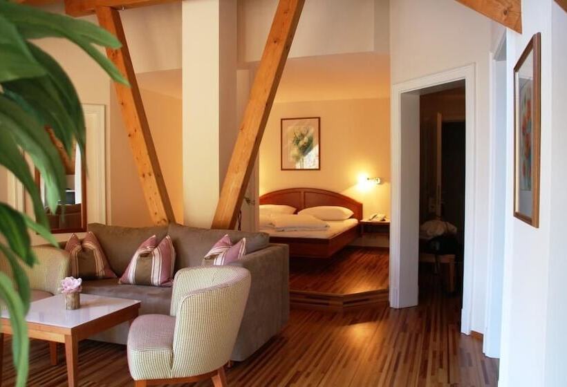 コンフォーとスイートルーム, & Gasthof Fürberg