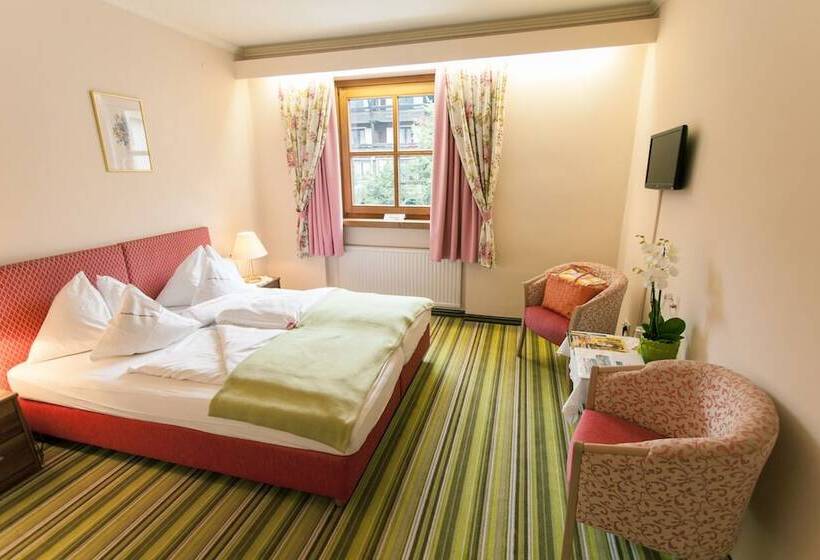 غرفة قياسية, Kolmhof