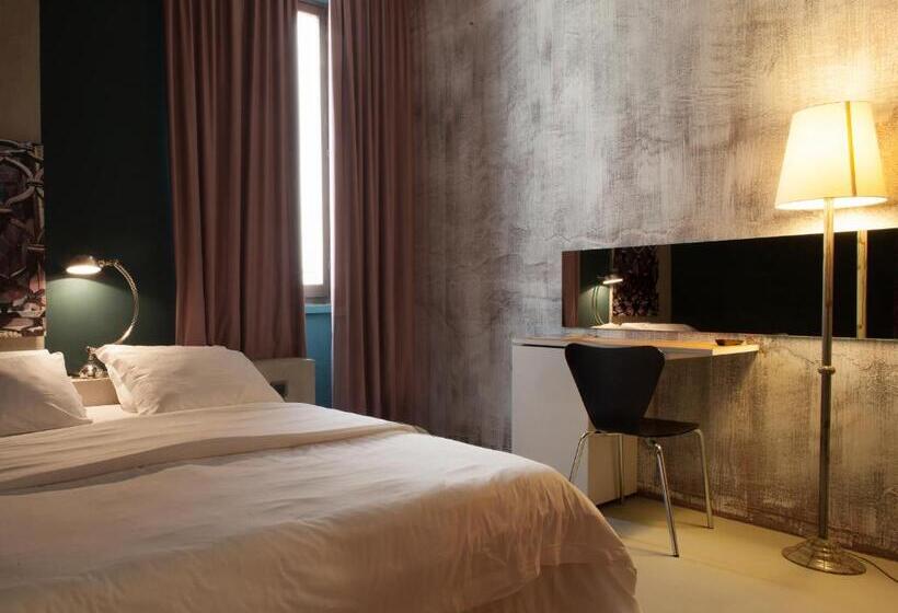 스탠다드 룸, Locanda Del Benaco