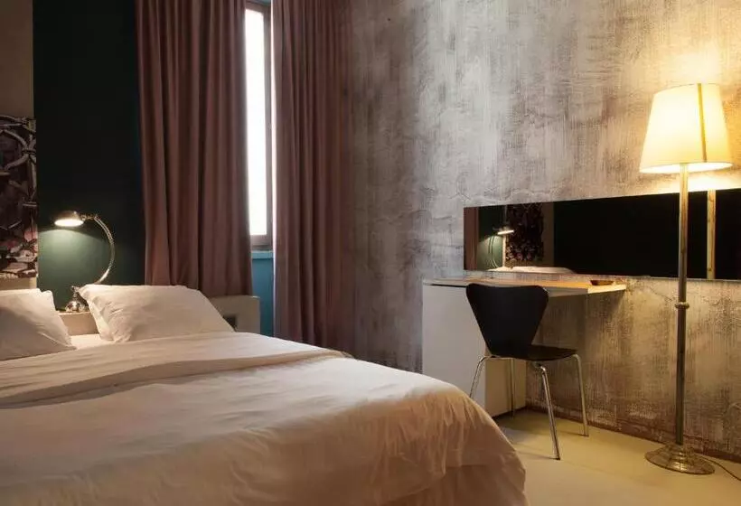 اتاق استاندارد, Locanda Del Benaco