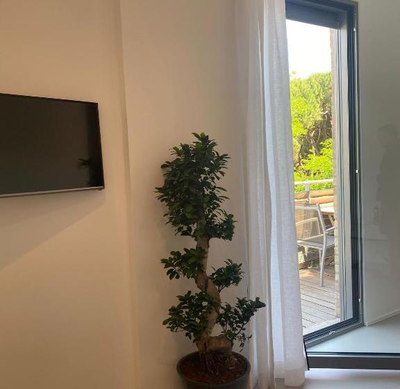 جناح ذو إطلالة جانبية على البحر, Mediterraneo Suite&residence