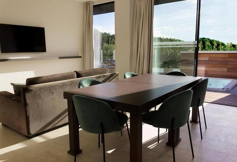 شقة غرفة واحدة, Mediterraneo Suite&residence