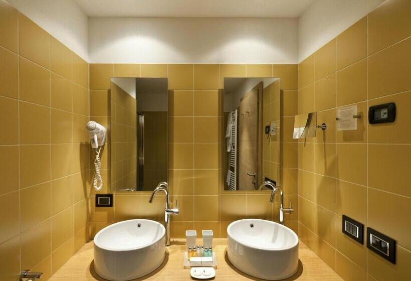 주니어 스위트, Meublè Sertorelli Reit