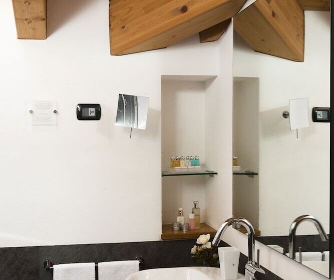 주니어 스위트, Meublè Sertorelli Reit