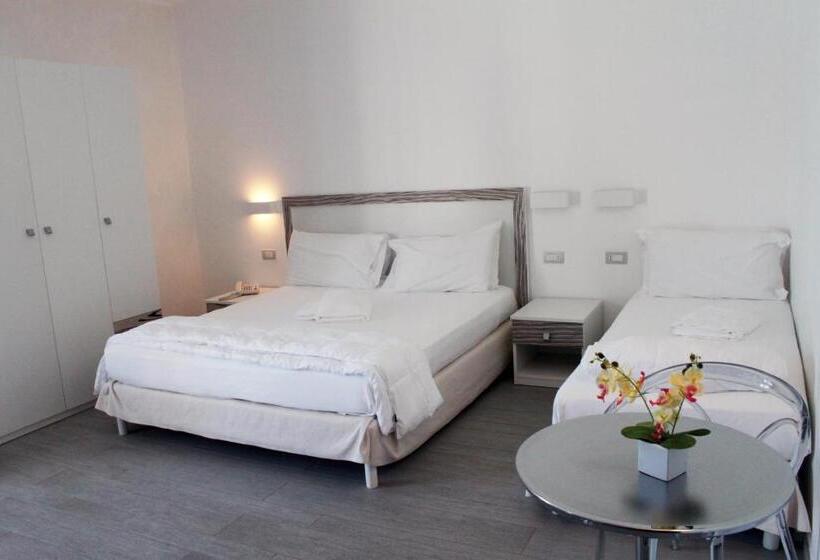 Трежместный Номер Economy, Miramare