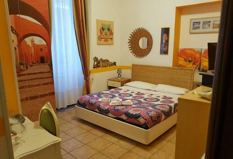 غرفة قياسية, San Desiderio