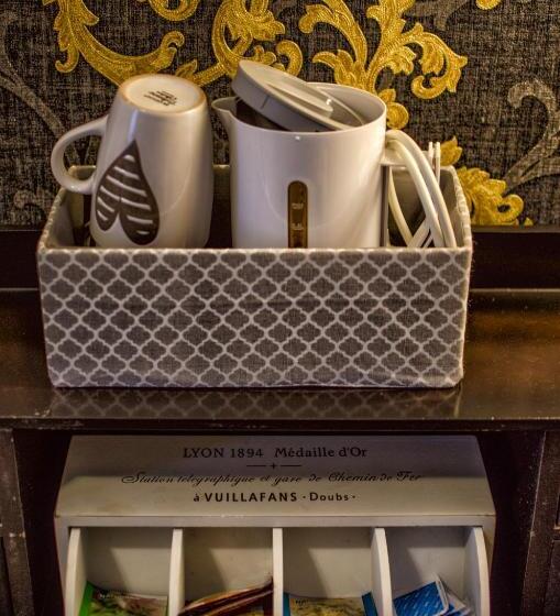 غرفة قياسية, San Desiderio