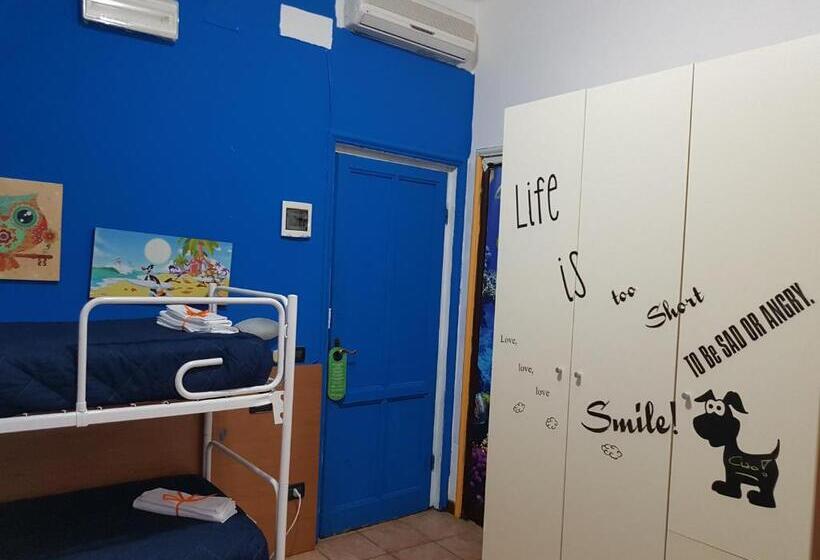 غرفة قياسية ثلاثية, San Desiderio